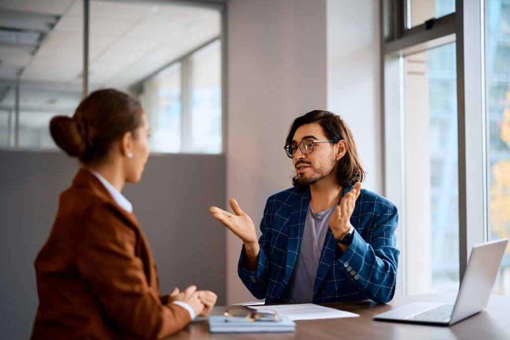 Latin American Businessman Communicating With Fema 2026 01 06 10 30 14 Utc